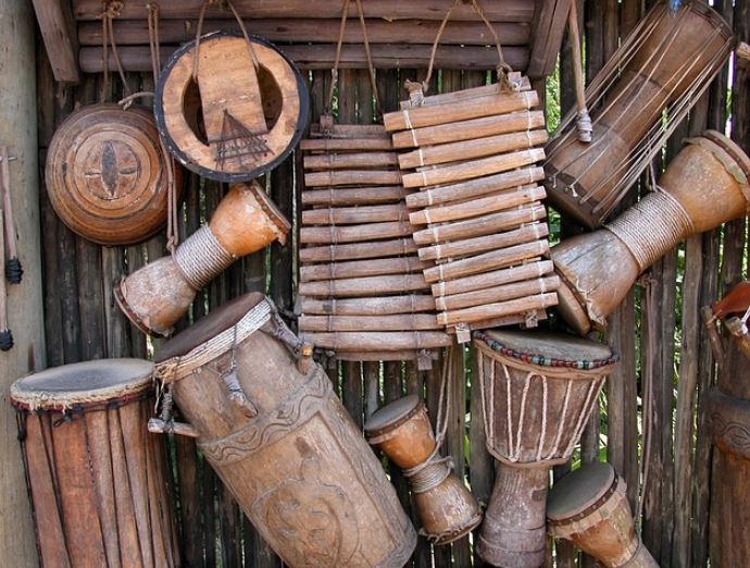 Daftar Alat Musik Sulawesi Selatan Disertai Gambar dan Penjelasan